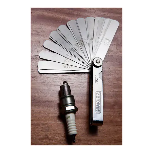 CALIBRADOR DE LAMINAS PARA BUJIA/VALVULAS 36(PIEZAS) 